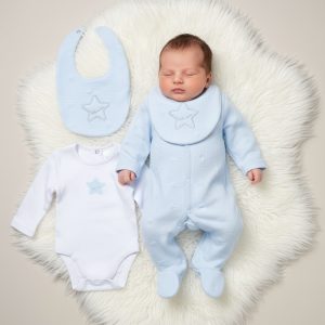 Star Textured Layette Set – by Rock-a-Bye Boutique (0–6 Months)