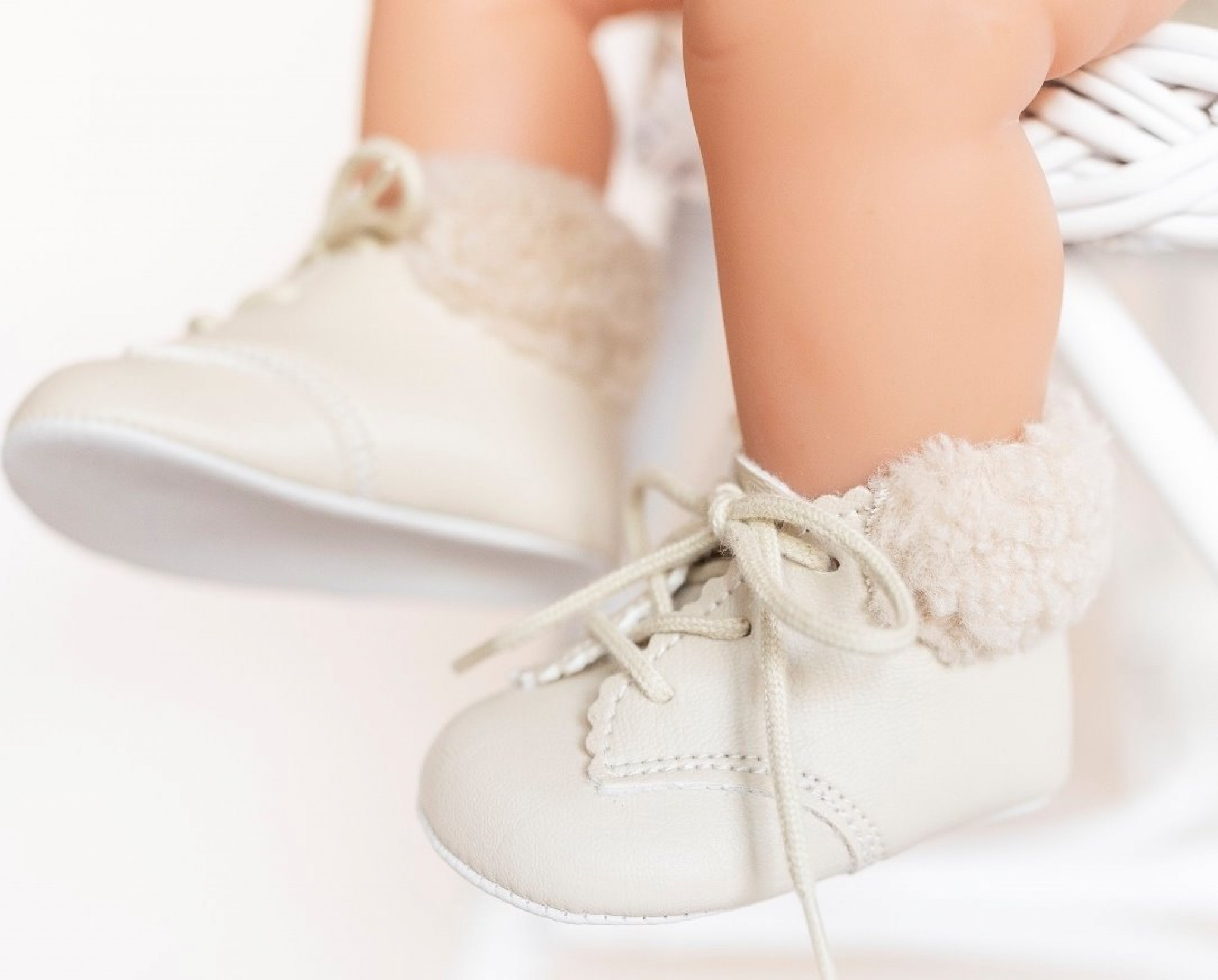 Biscuit Pre-Walker Boots with Fur Collar – by Bay Pod / Early Days (0–18 months)
