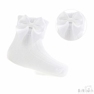 White Ribbed Bow Socks – by Soft Touch (0–24 Months)