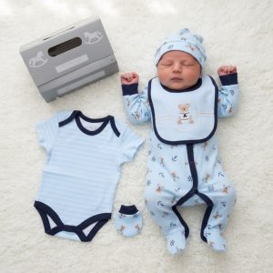 Teddy Box 5 Piece Layette Set – by Rock a Bye Boutique (Newborn –6 Months)